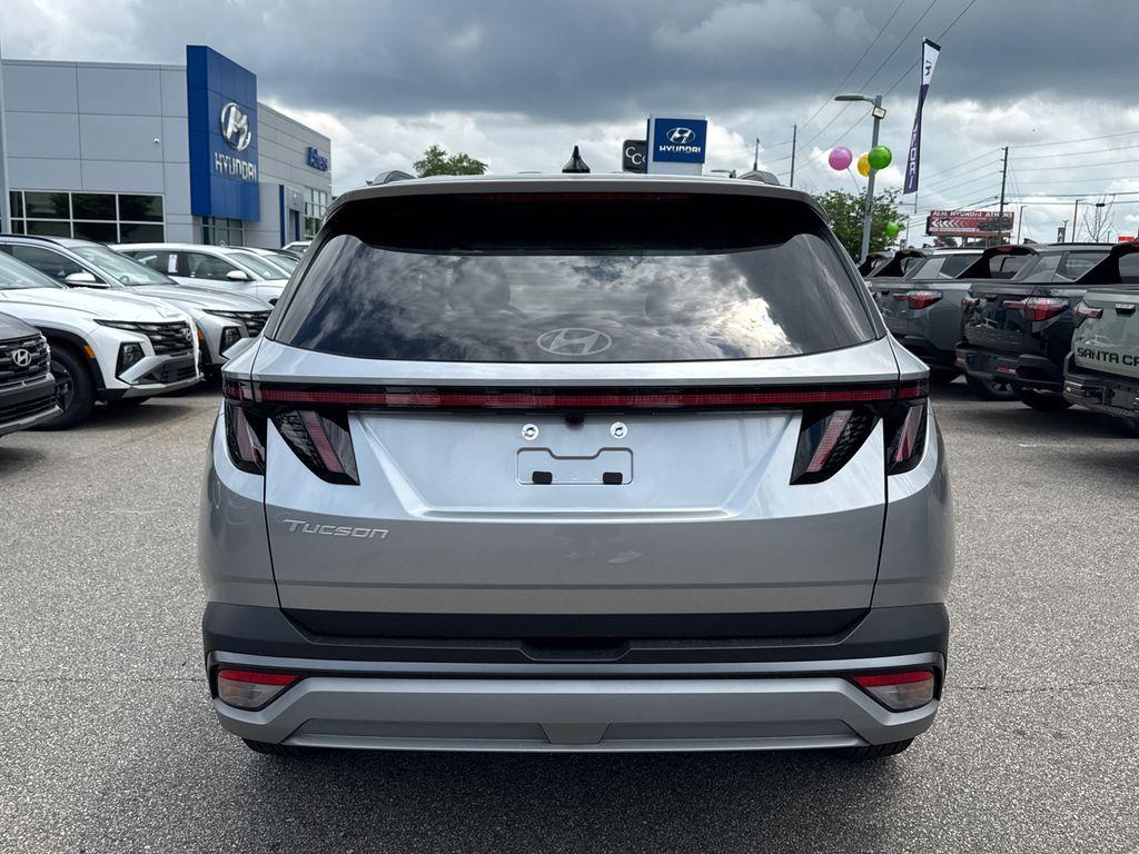 new 2025 Hyundai Tucson car, priced at $30,515