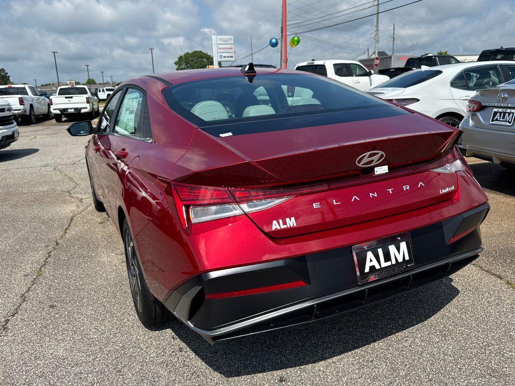 new 2025 Hyundai Elantra car, priced at $24,995