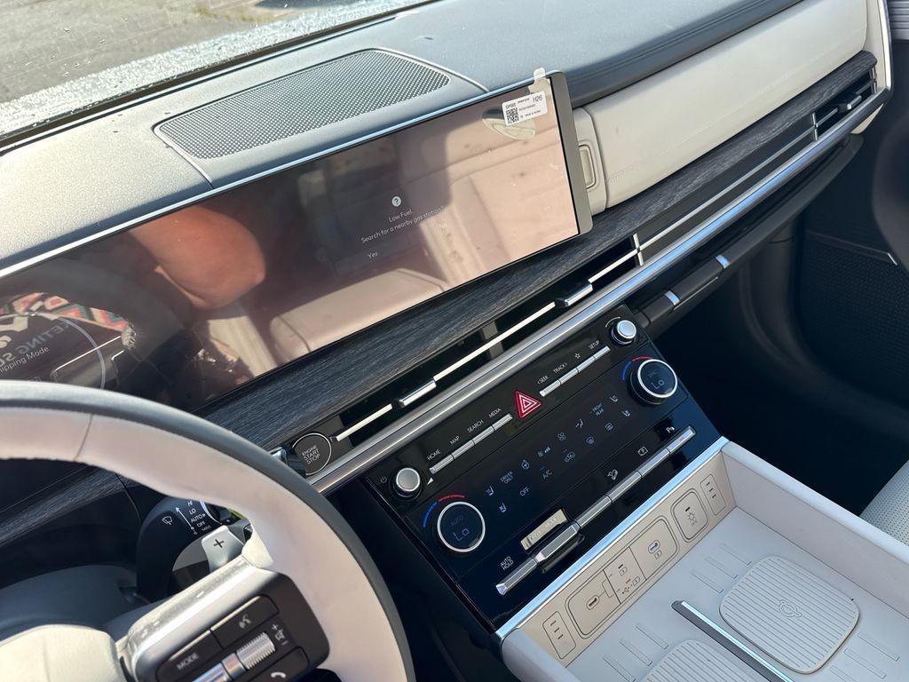 new 2025 Hyundai SANTA FE HEV car, priced at $43,995