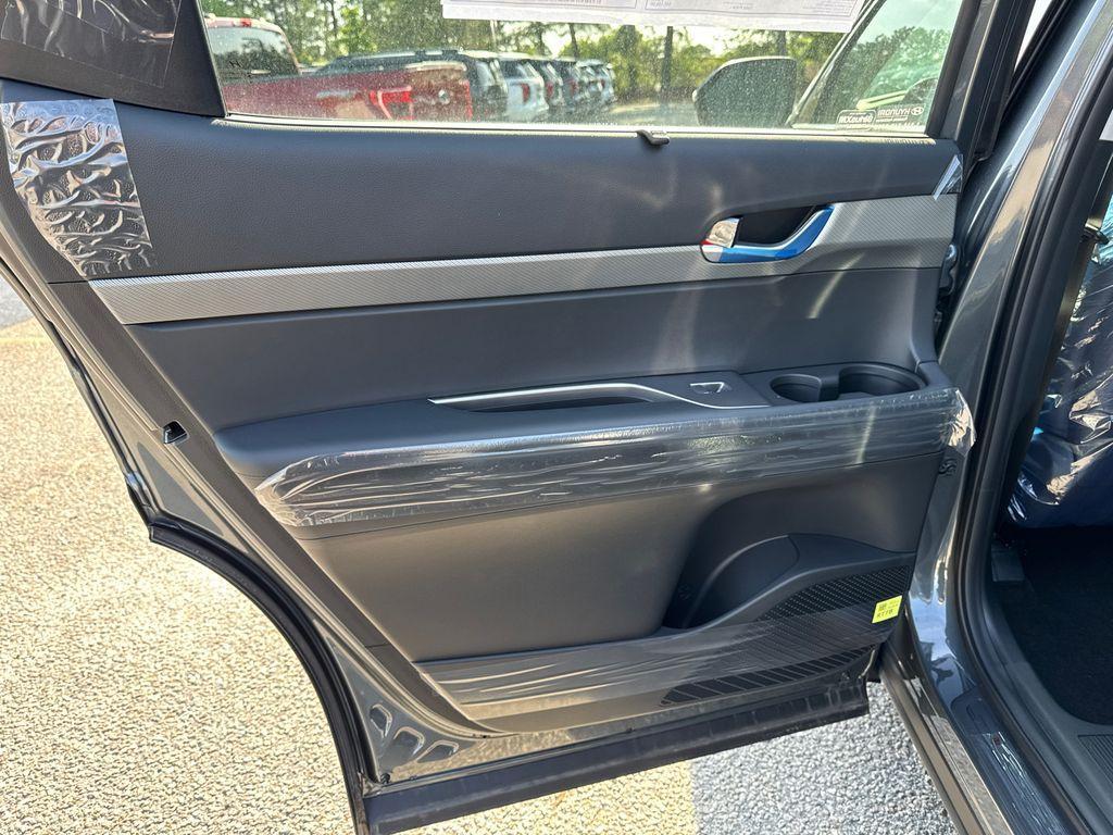 new 2025 Hyundai Palisade car, priced at $39,996