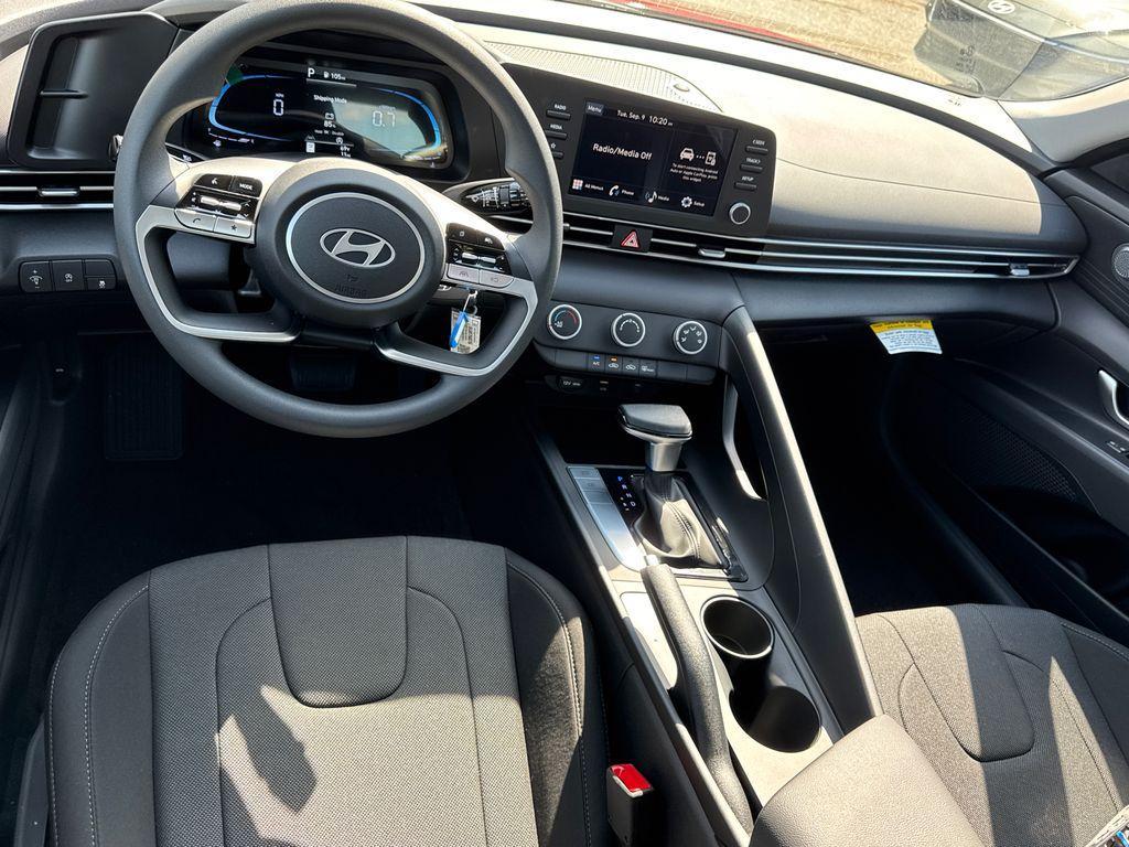 new 2025 Hyundai Elantra car, priced at $23,333
