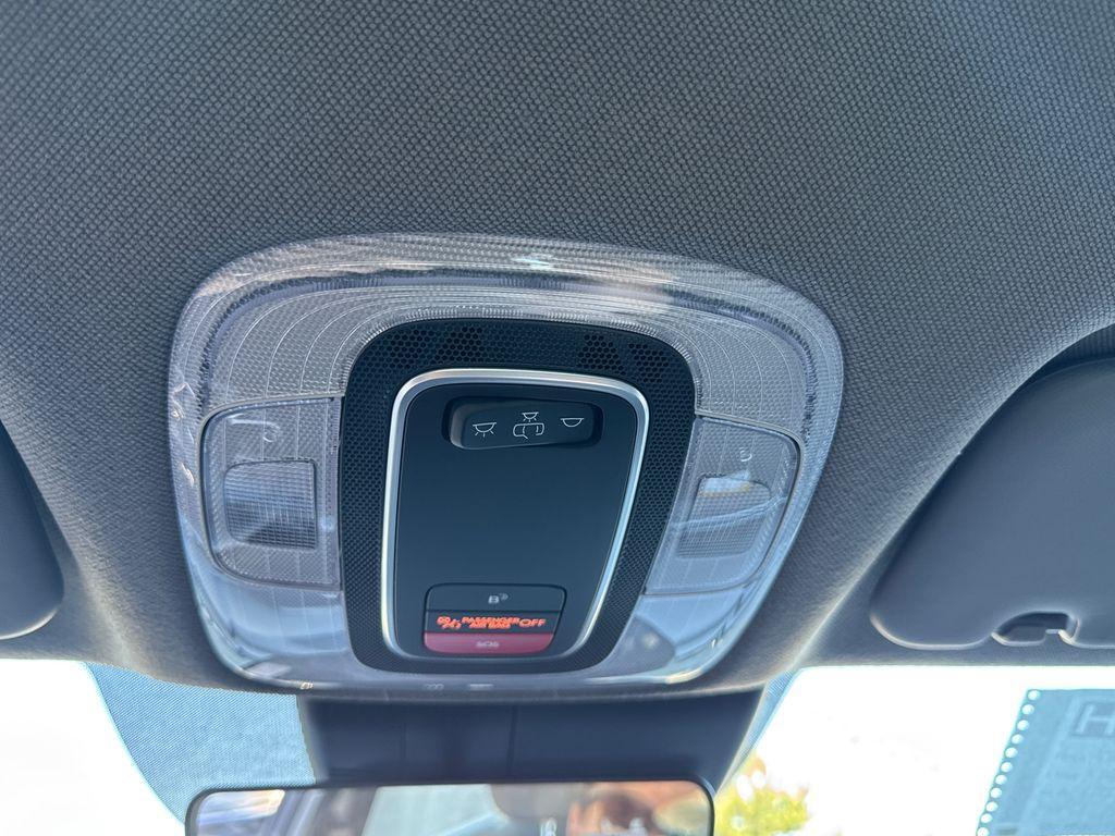 new 2025 Hyundai ELANTRA HEV car, priced at $26,264
