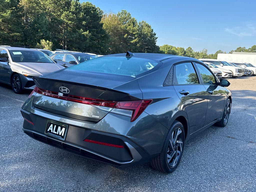 new 2025 Hyundai ELANTRA HEV car, priced at $26,264