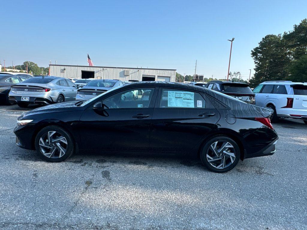 new 2025 Hyundai ELANTRA HEV car, priced at $26,213