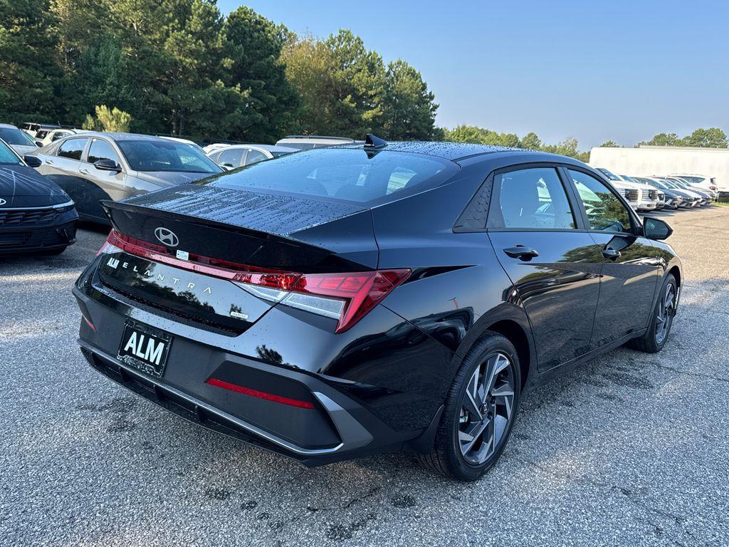new 2025 Hyundai ELANTRA HEV car, priced at $26,213