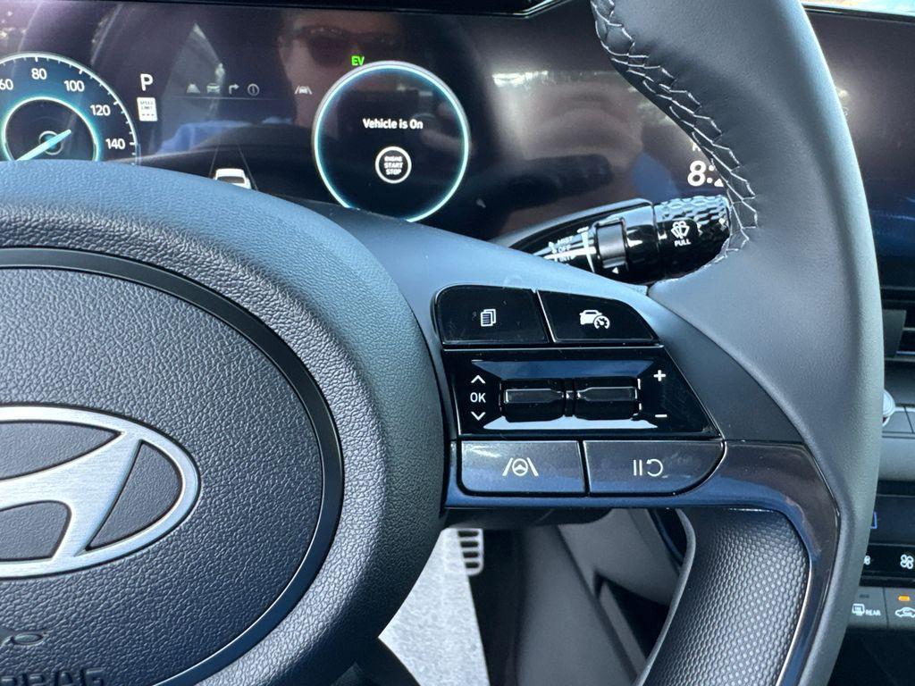 new 2025 Hyundai ELANTRA HEV car, priced at $26,213