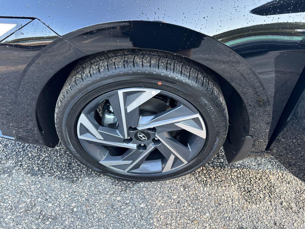 new 2025 Hyundai ELANTRA HEV car, priced at $26,213