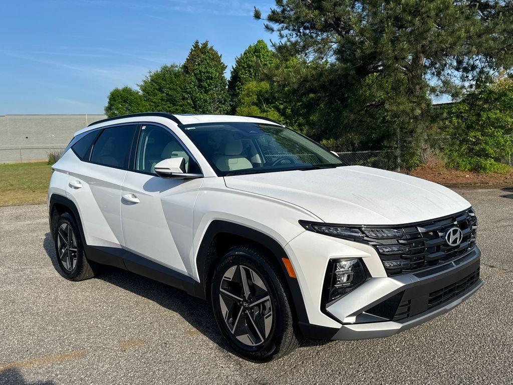 new 2025 Hyundai Tucson car, priced at $28,245
