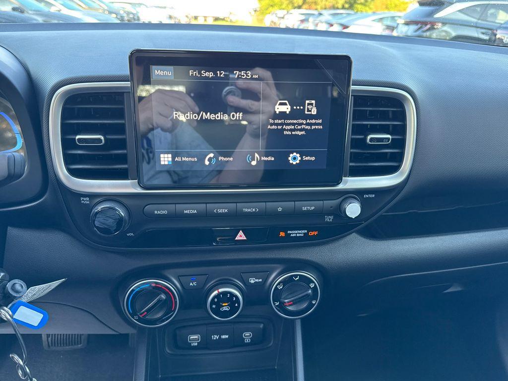 new 2025 Hyundai Venue car, priced at $21,633