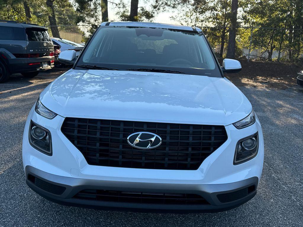 new 2025 Hyundai Venue car, priced at $21,633