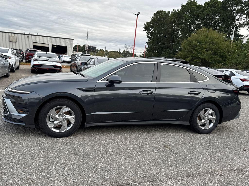 new 2025 Hyundai Sonata car, priced at $22,995