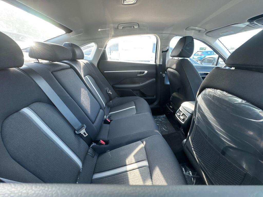 new 2025 Hyundai Sonata Hybrid car, priced at $29,496