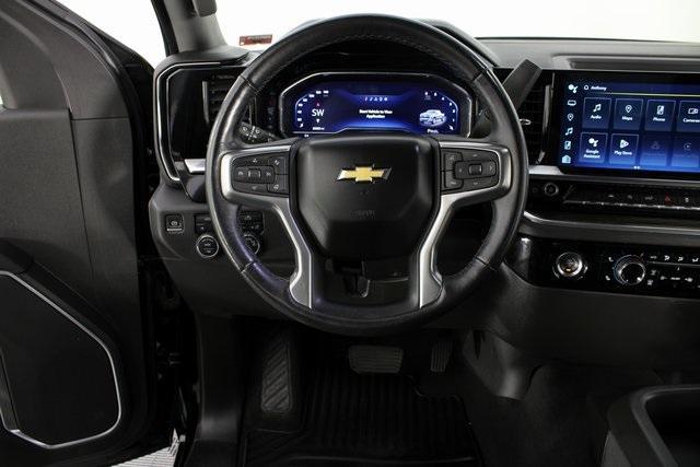 used 2022 Chevrolet Silverado 1500 car, priced at $35,996