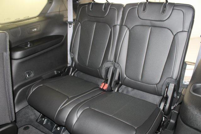 new 2025 Jeep Grand Cherokee L car, priced at $49,505