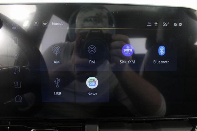 new 2026 Chevrolet Equinox car, priced at $33,105