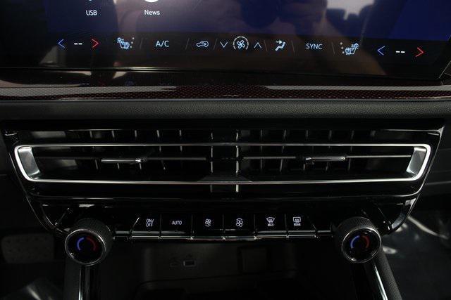 new 2026 Chevrolet Traverse car, priced at $49,661