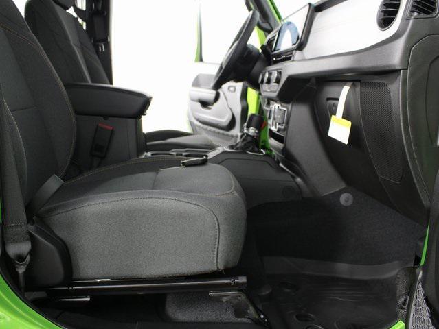 new 2025 Jeep Wrangler car, priced at $41,245