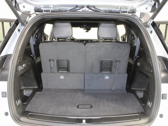 new 2025 Jeep Grand Cherokee L car, priced at $42,730