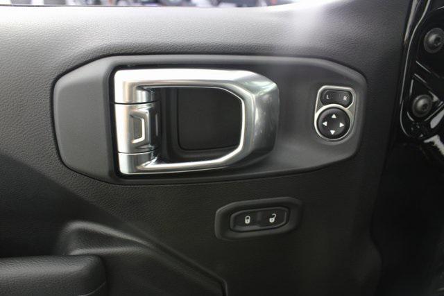 new 2025 Jeep Gladiator car, priced at $46,045