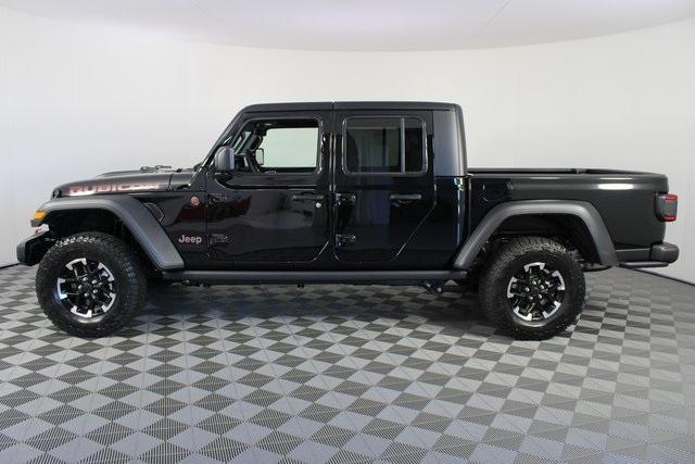 new 2025 Jeep Gladiator car, priced at $48,045