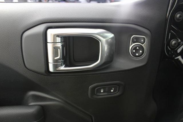 new 2025 Jeep Gladiator car, priced at $48,045