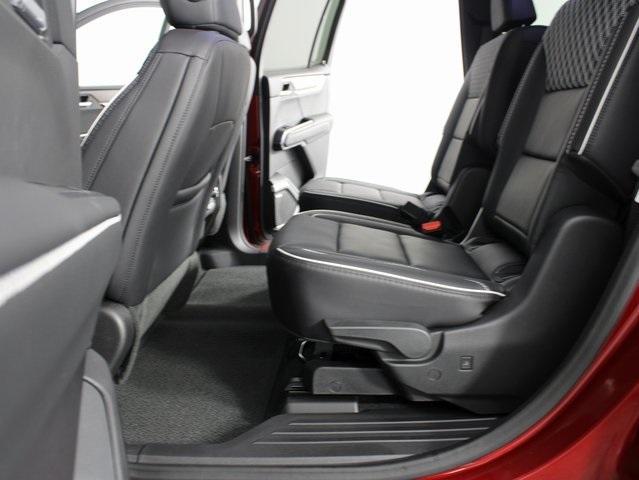new 2025 GMC Acadia car, priced at $53,695