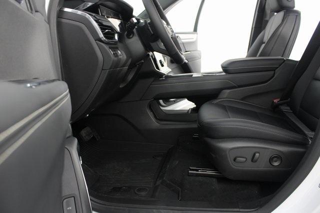 new 2025 GMC Acadia car, priced at $44,100