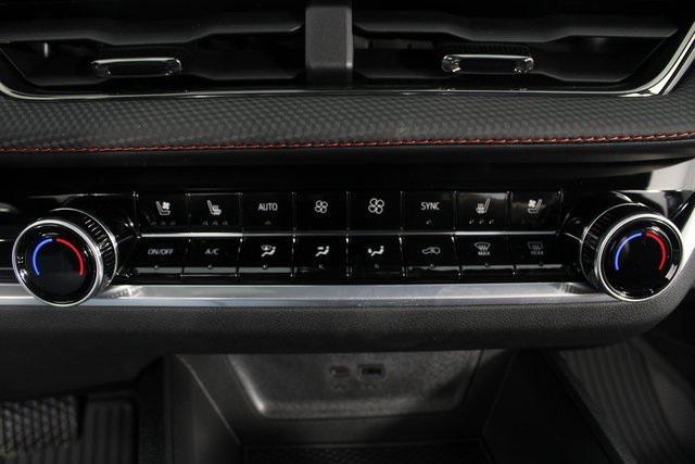 new 2026 Chevrolet Equinox car, priced at $31,610