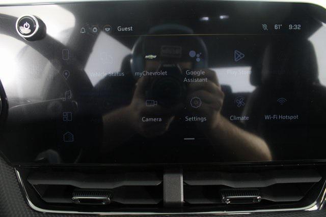 new 2026 Chevrolet Equinox car, priced at $31,610