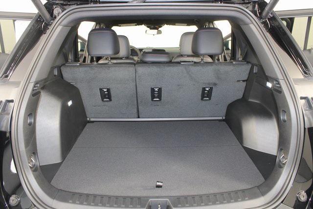 new 2026 Chevrolet Equinox car, priced at $31,610