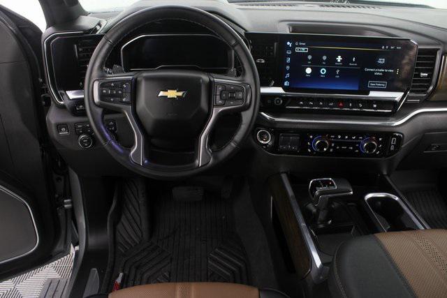 used 2025 Chevrolet Silverado 1500 car, priced at $55,996