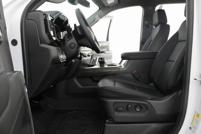 new 2025 GMC Sierra 1500 car, priced at $53,235