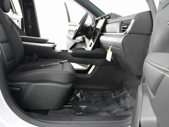 new 2025 GMC Terrain car, priced at $30,095