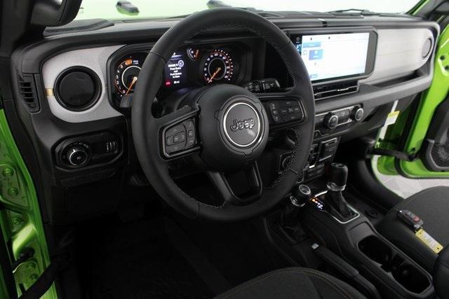 new 2025 Jeep Wrangler car, priced at $45,090