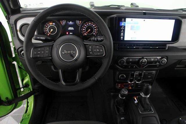 new 2025 Jeep Wrangler car, priced at $45,090