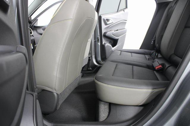 new 2026 Chevrolet Trax car, priced at $25,785