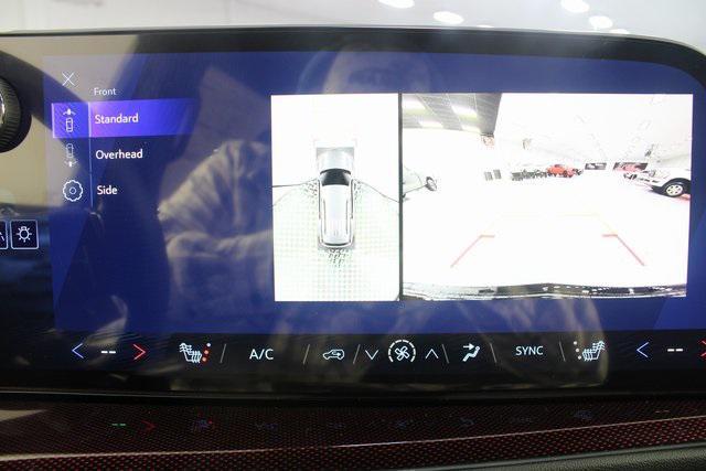 new 2026 Chevrolet Traverse car, priced at $54,079