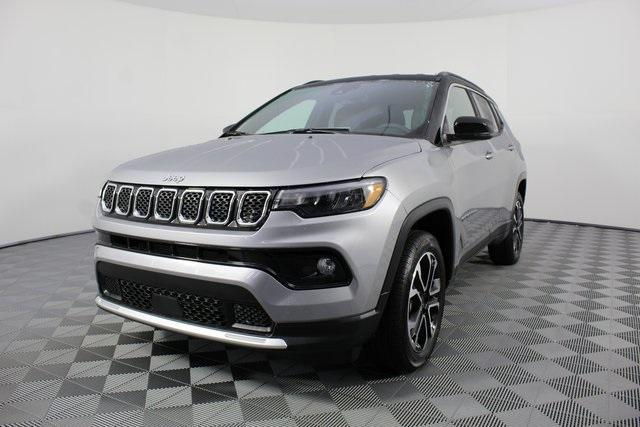 new 2024 Jeep Compass car, priced at $30,435