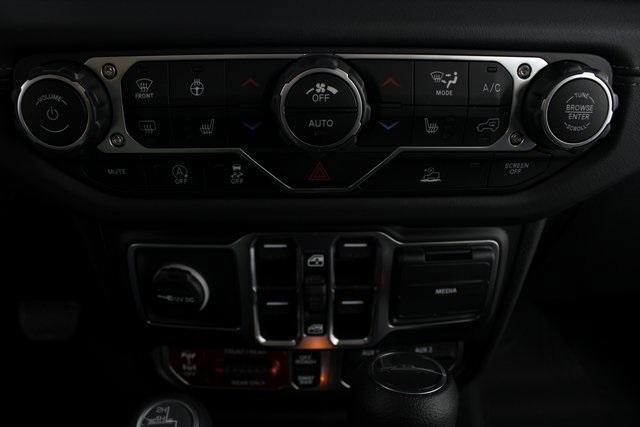 new 2025 Jeep Gladiator car, priced at $47,045
