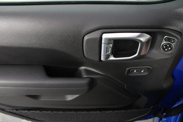 new 2025 Jeep Gladiator car, priced at $46,045