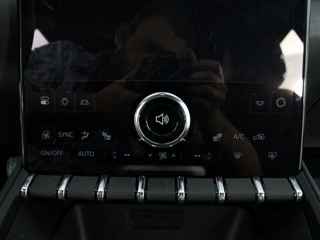 new 2025 GMC Terrain car, priced at $30,095