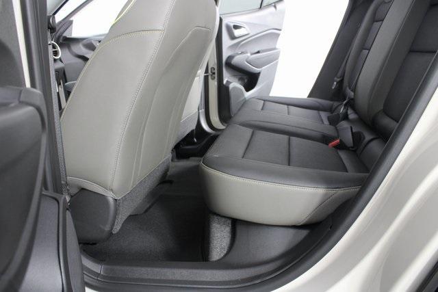 new 2026 Chevrolet Trax car, priced at $25,785