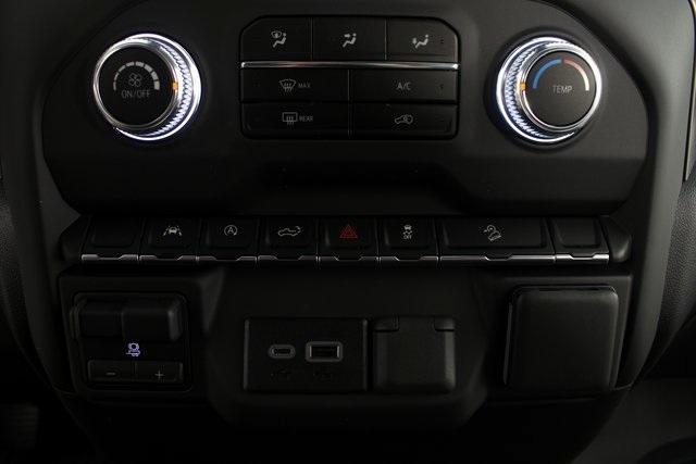 new 2025 GMC Sierra 1500 car, priced at $45,840
