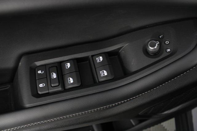new 2025 Jeep Grand Cherokee L car, priced at $41,870
