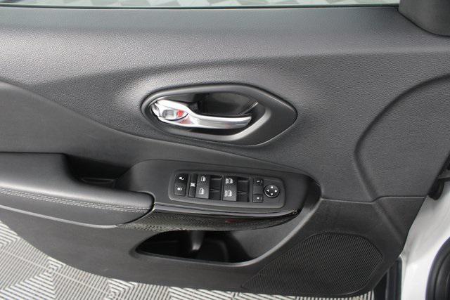 used 2023 Jeep Cherokee car, priced at $24,496