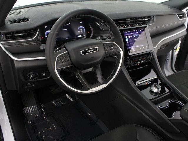 new 2025 Jeep Grand Cherokee L car, priced at $40,135