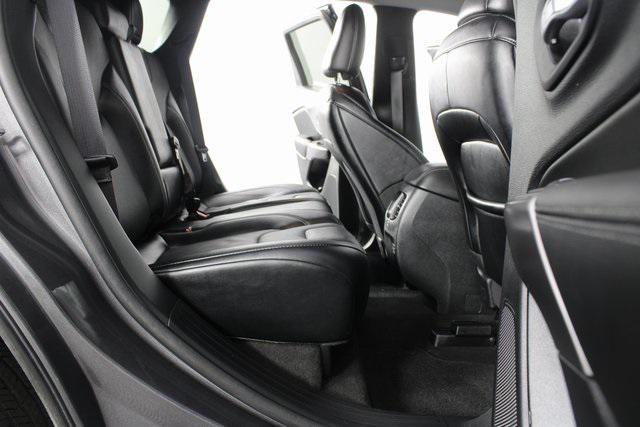 used 2022 Jeep Cherokee car, priced at $13,996