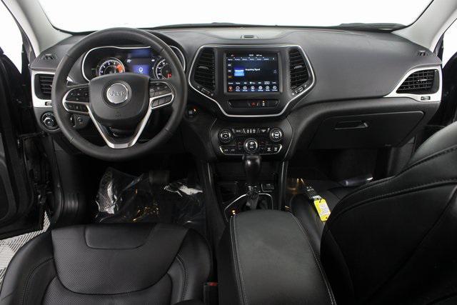 used 2022 Jeep Cherokee car, priced at $13,996