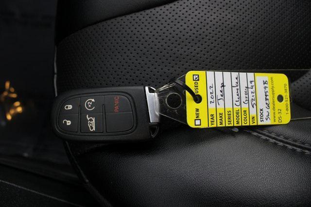 used 2022 Jeep Cherokee car, priced at $13,996