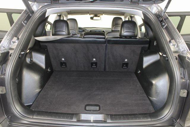 used 2022 Jeep Cherokee car, priced at $13,996